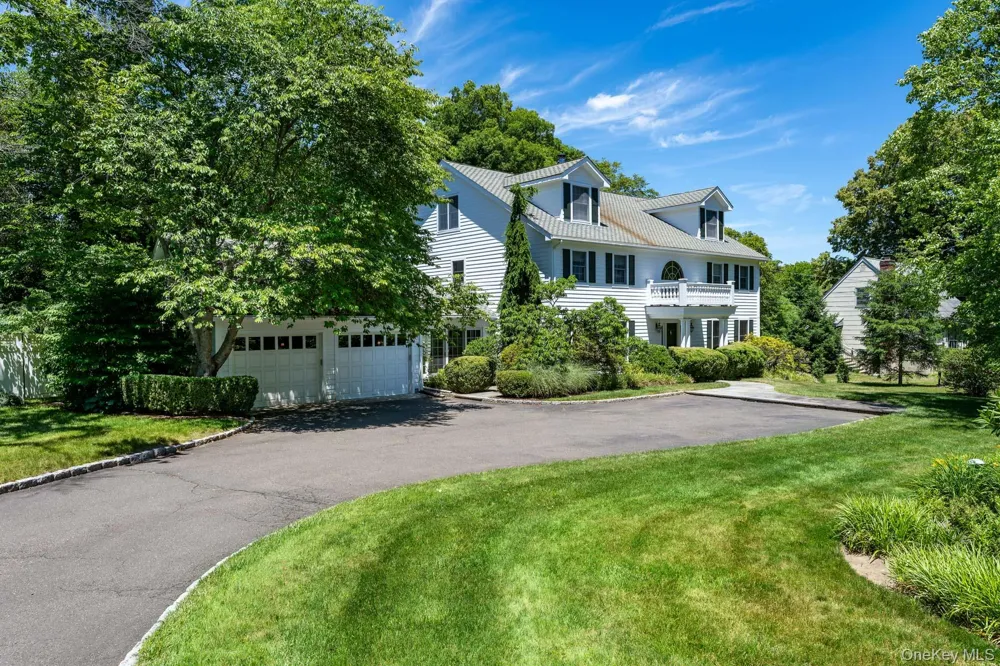 5 Willow Run Road Greenwich, CT 06831