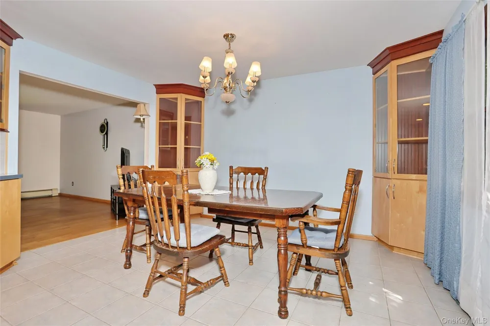 150 Schweizer Lane Bardonia, NY 10954