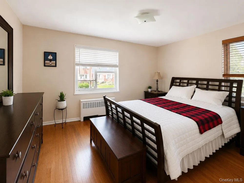 221-51 Manor Road #Upper Queens Village, NY 11427
