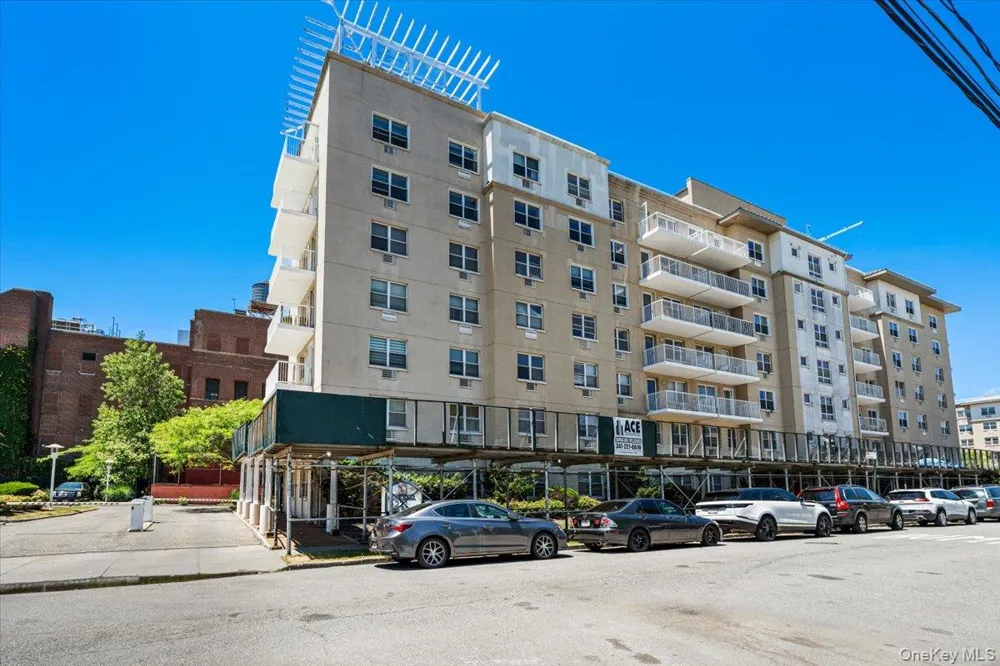 221 Beach 80th Street #1G Far Rockaway, NY 11693