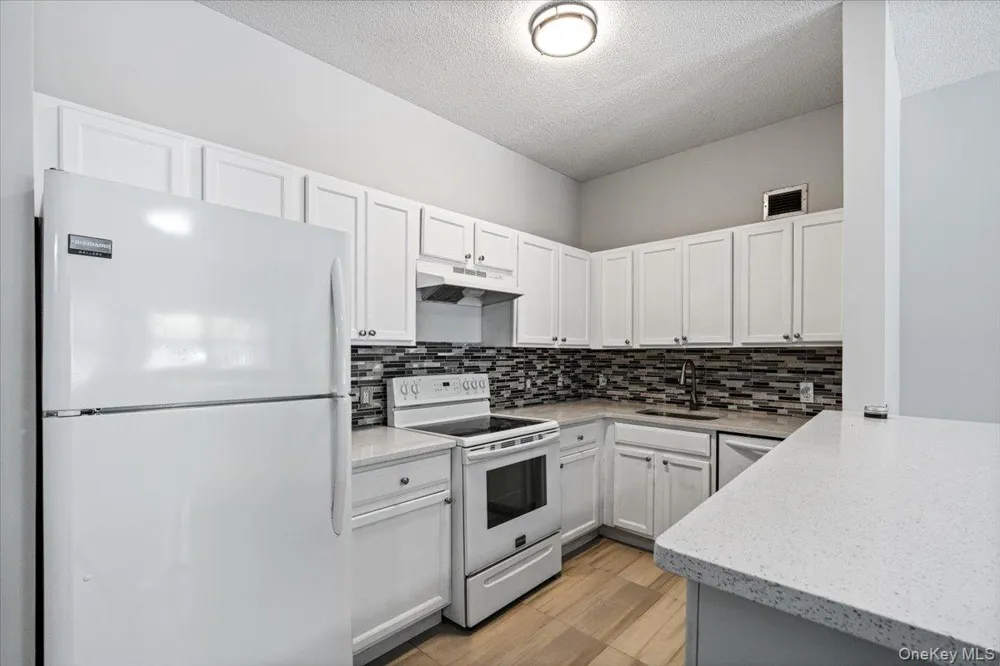 221 Beach 80th Street #1G Far Rockaway, NY 11693