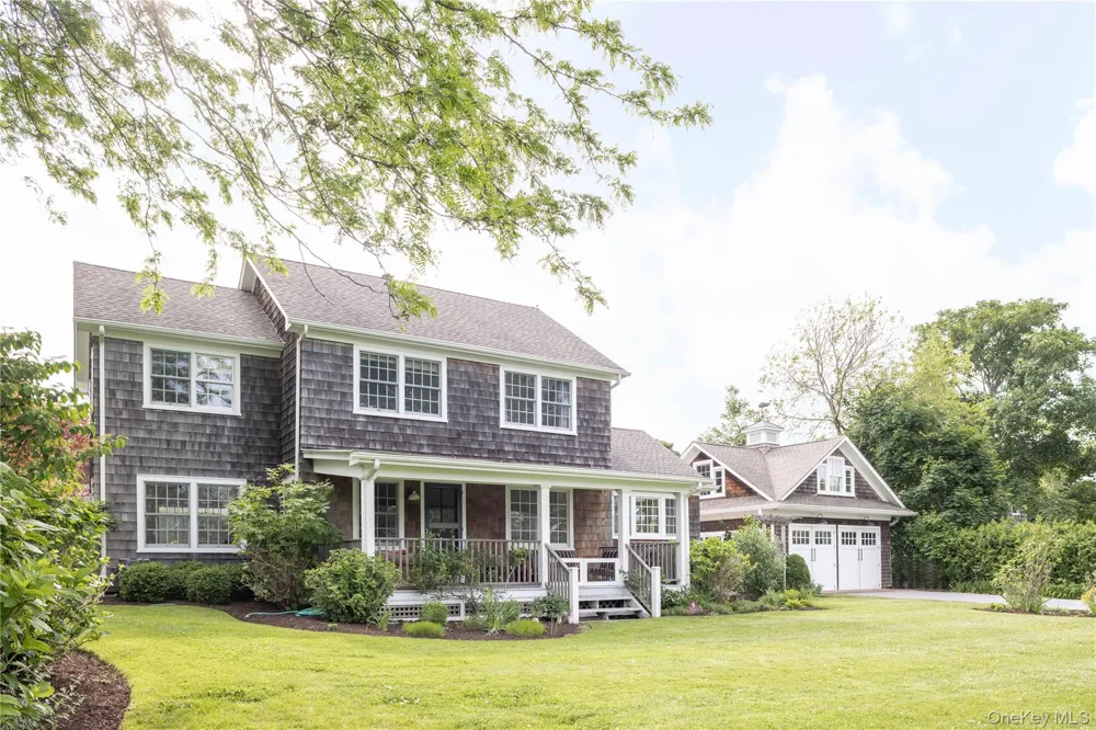 2395 Jackson Street New Suffolk, NY 11956