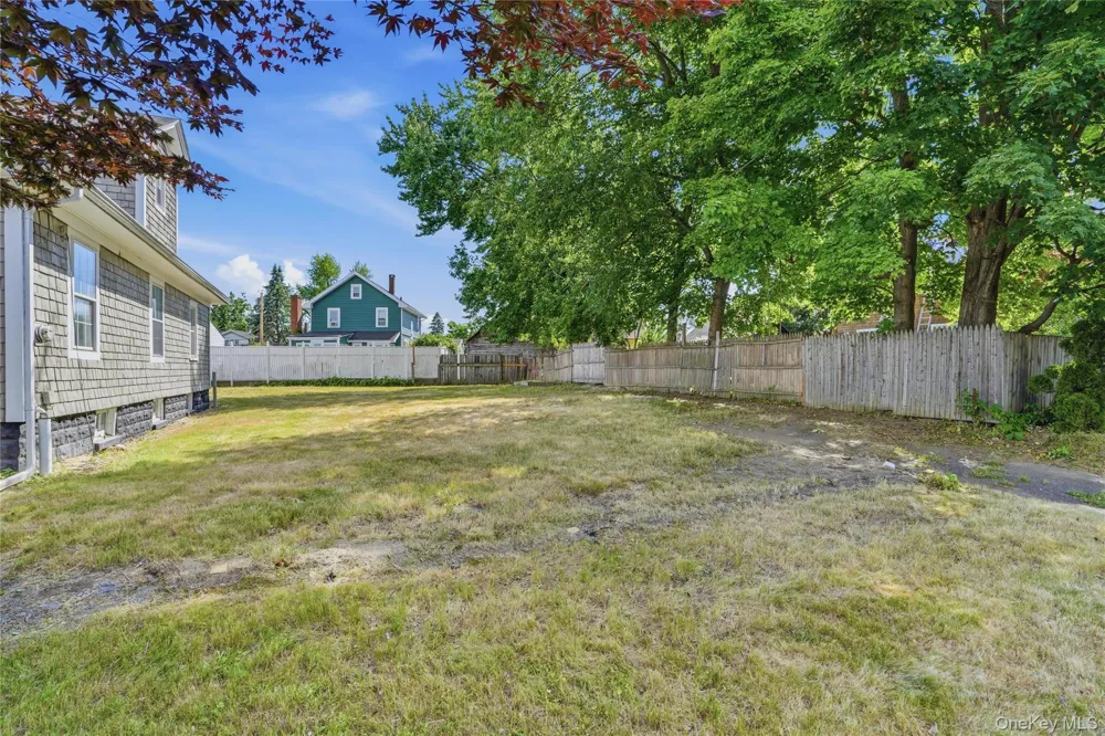 29 Harwich Street Kingston, NY 12401