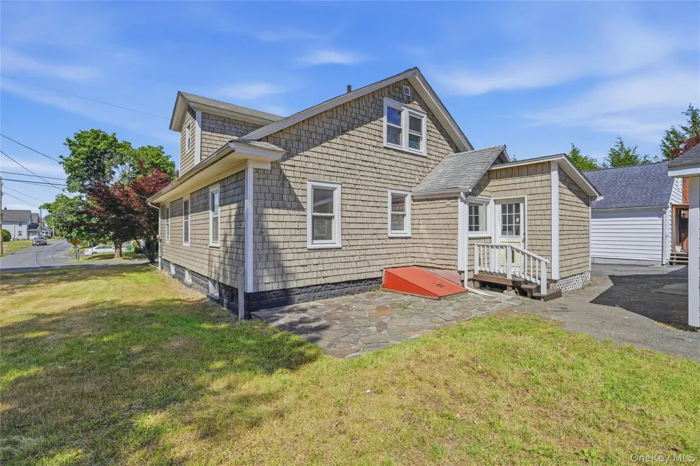 29 Harwich Street Kingston, NY 12401