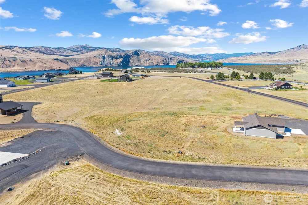 44290 Sanpoil Wilbur, WA 99185