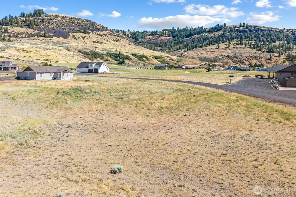 44290 Sanpoil Wilbur, WA 99185