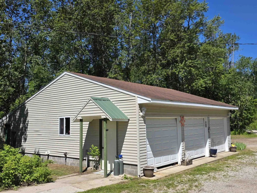 520 NE Old M-66 Kalkaska Township, MI 49646