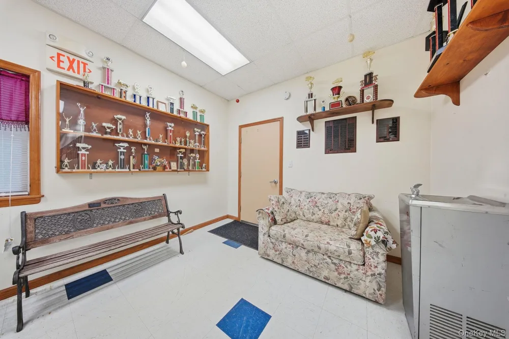 17 Collins Road Eldred, NY 12732