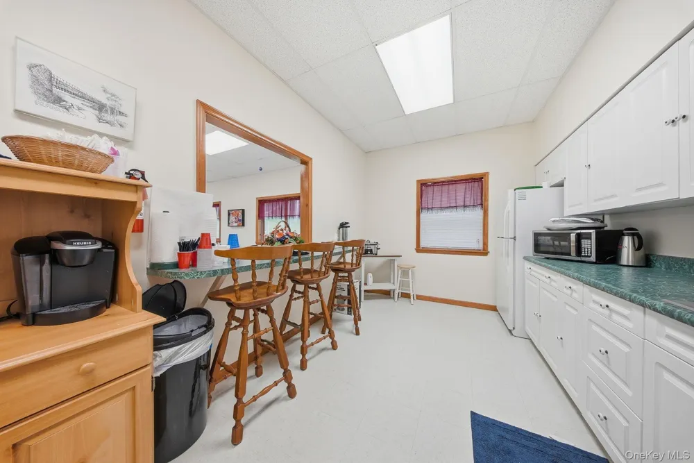 17 Collins Road Eldred, NY 12732