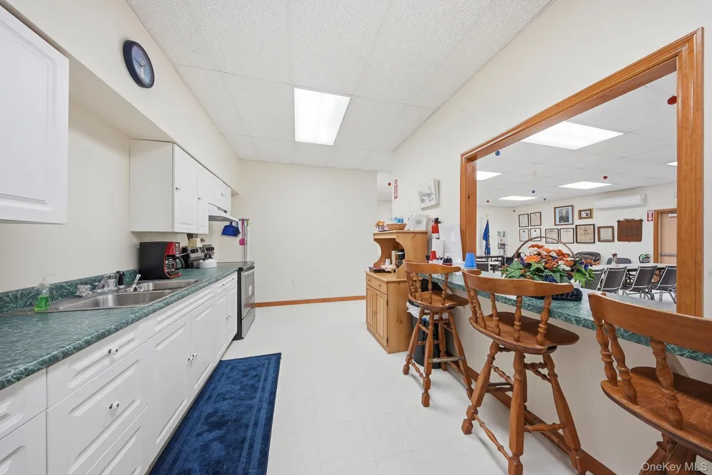 17 Collins Road Eldred, NY 12732