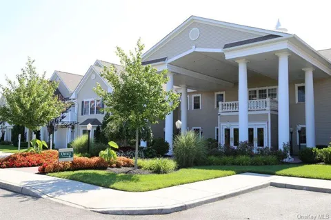 2200 Dolphin Lane #612