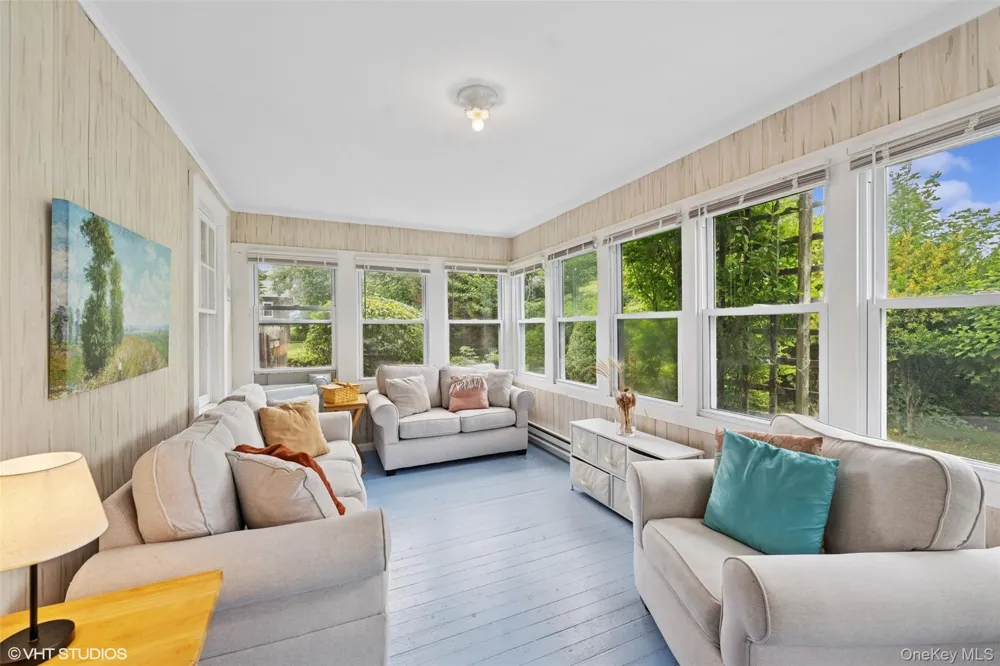 4900 Depot Lane Cutchogue, NY 11935