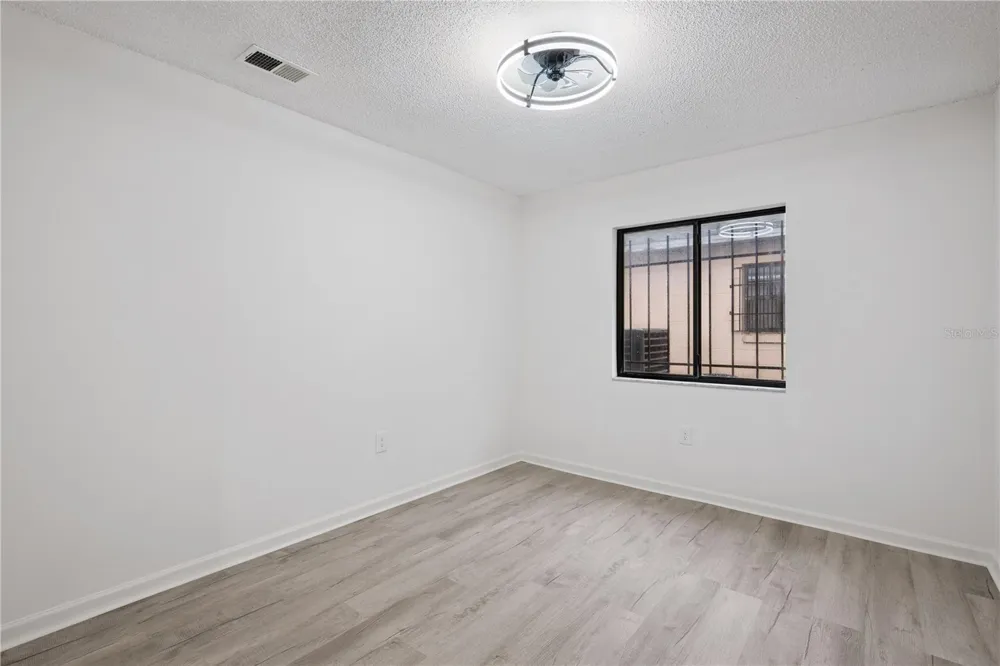 716 GROVE AVENUE Orlando, FL 32805