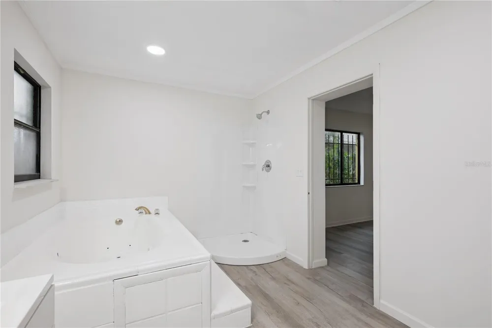 716 GROVE AVENUE Orlando, FL 32805