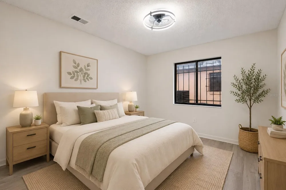 716 GROVE AVENUE Orlando, FL 32805