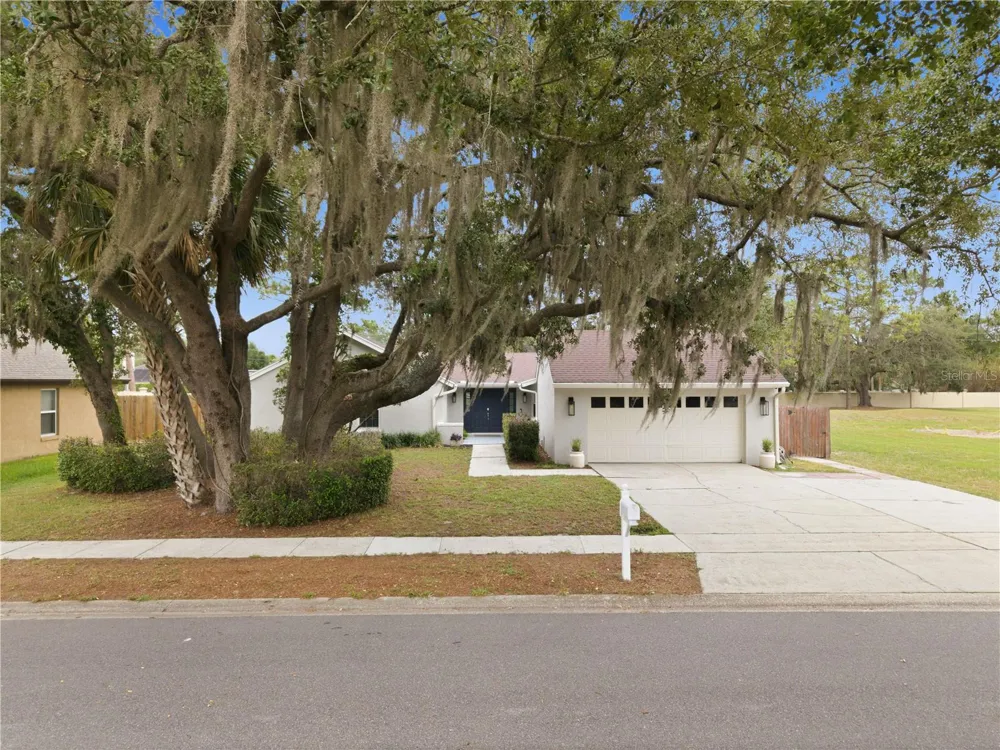 1389 PONCE DE LEON BOULEVARD Winter Springs, FL 32708