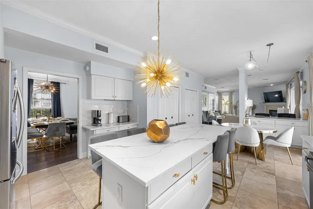 15615 SHOAL CREEK PLACE Odessa, FL 33556