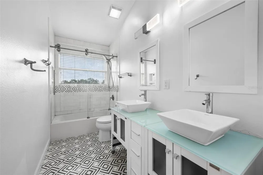 15615 SHOAL CREEK PLACE Odessa, FL 33556