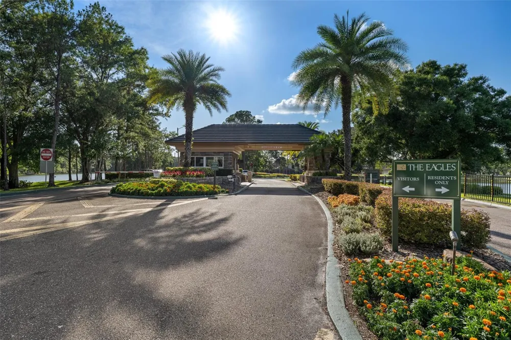 15615 SHOAL CREEK PLACE Odessa, FL 33556