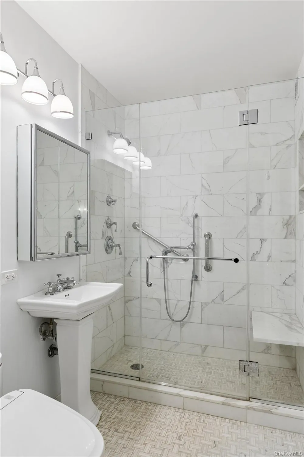 170 E 87th Street #E5FG New York (Manhattan), NY 10128