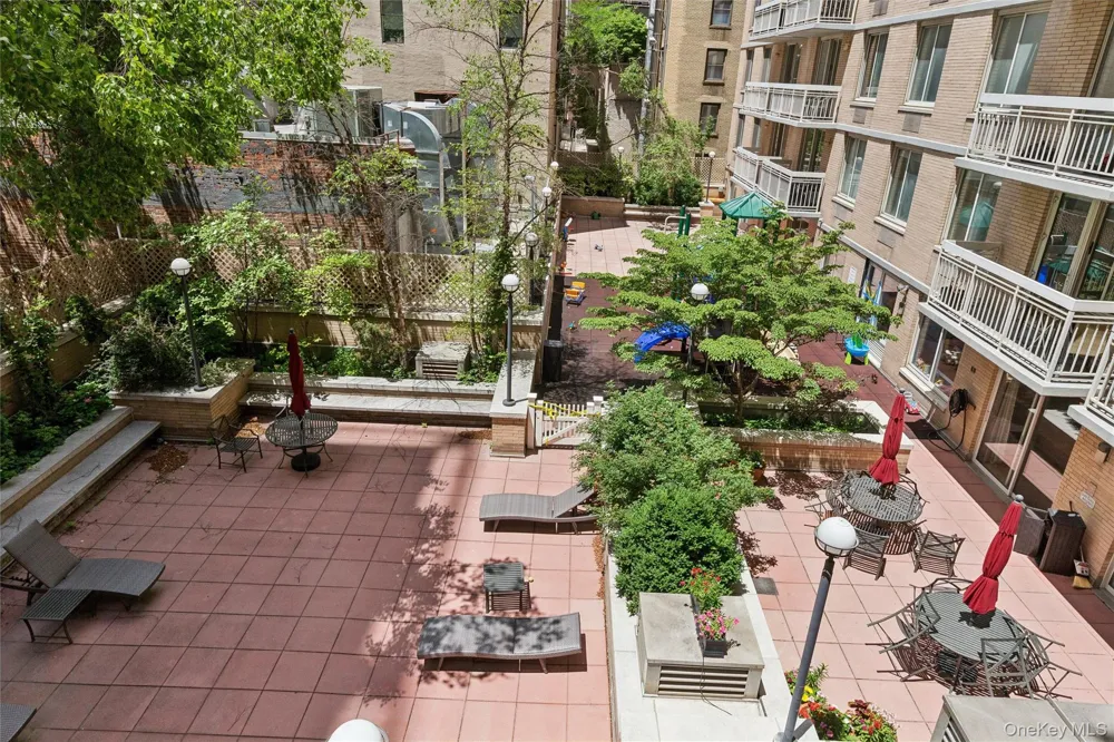 170 E 87th Street #E5FG New York (Manhattan), NY 10128