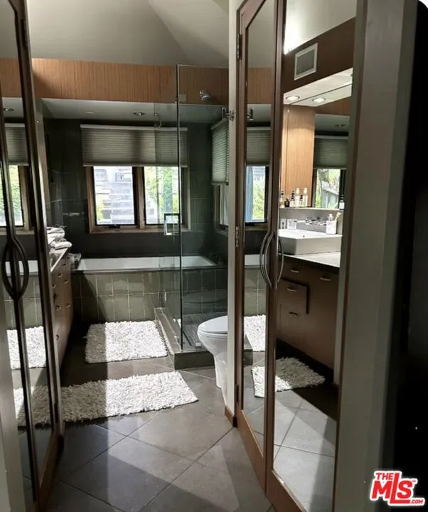 1421 Fernwood Pacific Drive Topanga, CA 90290