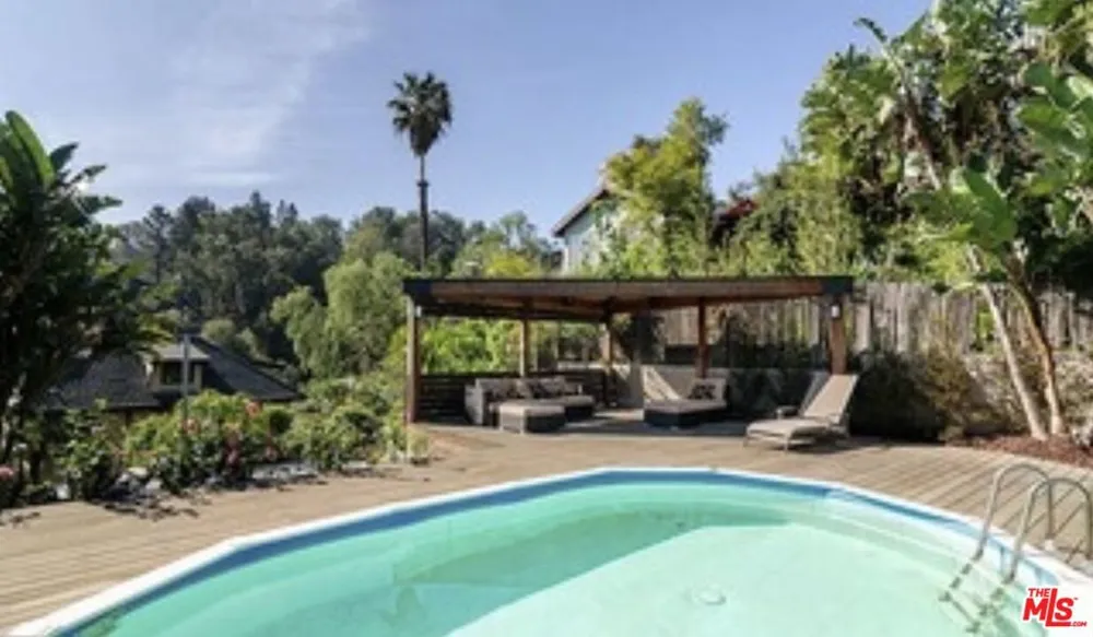 1421 Fernwood Pacific Drive Topanga, CA 90290