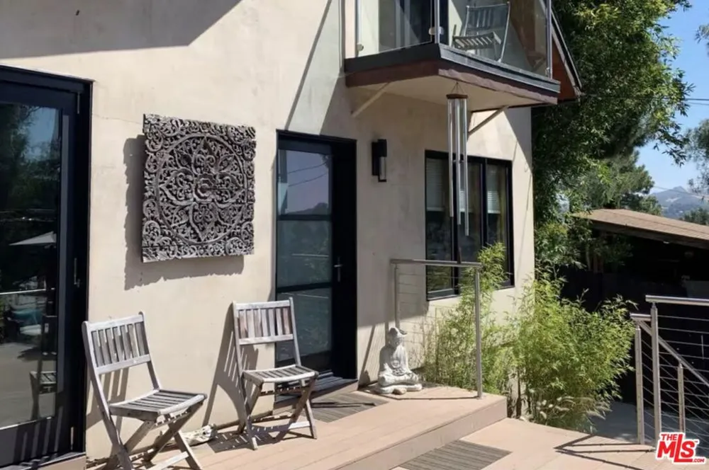 1421 Fernwood Pacific Drive Topanga, CA 90290