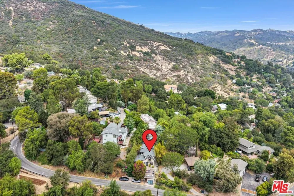 1421 Fernwood Pacific Drive Topanga, CA 90290