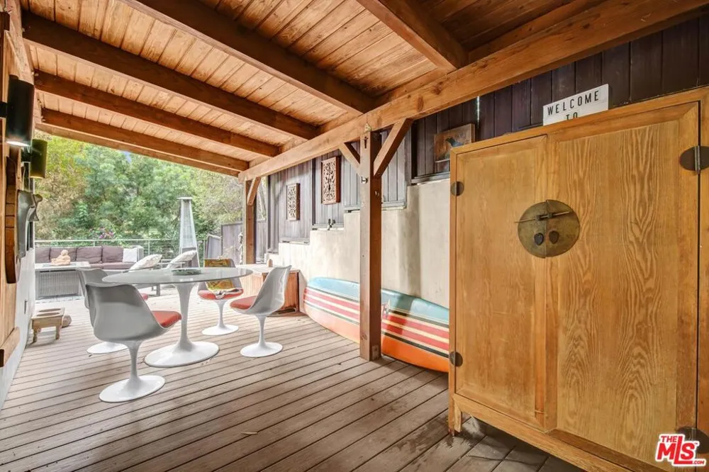 1421 Fernwood Pacific Drive Topanga, CA 90290