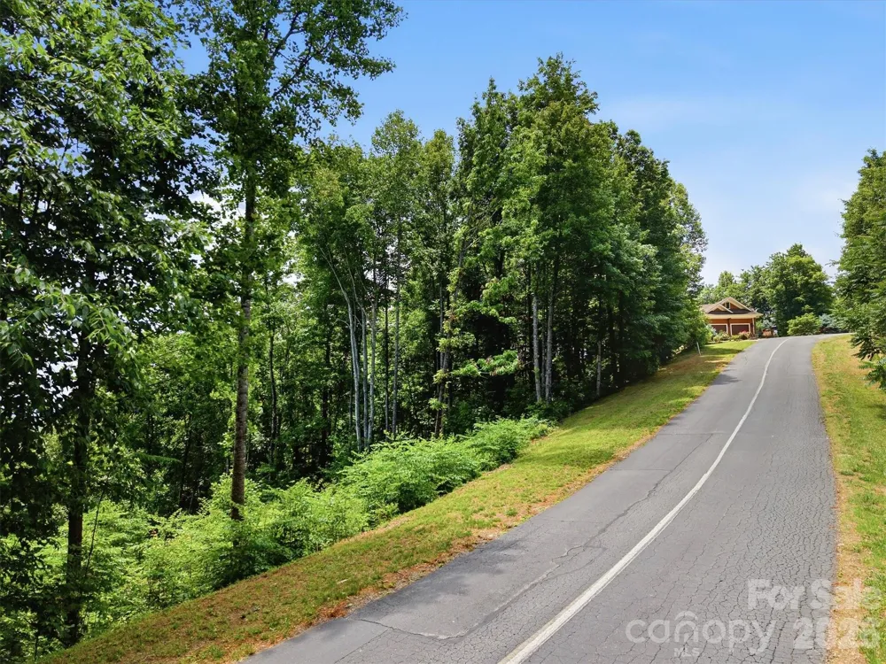 1288 Johns Ridge Parkway #245 Lenoir, NC 28645