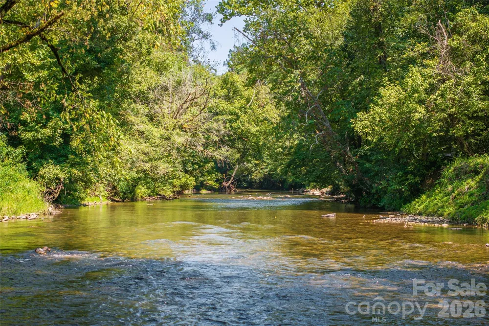 1288 Johns Ridge Parkway #245 Lenoir, NC 28645