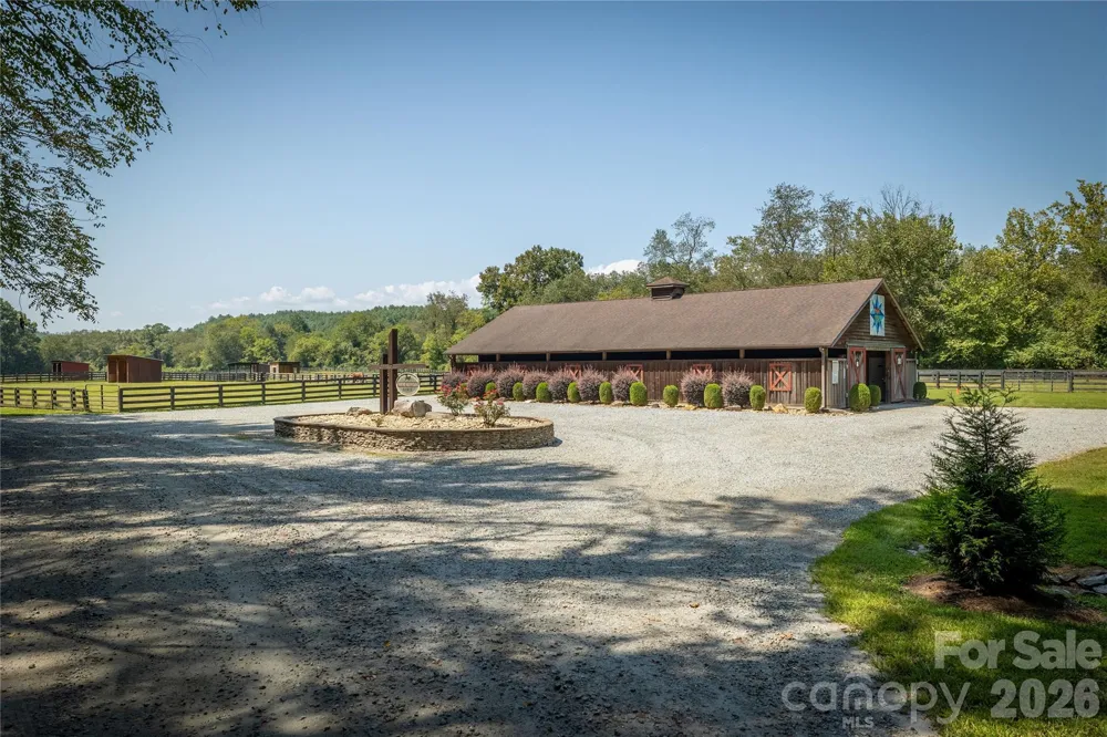 1288 Johns Ridge Parkway #245 Lenoir, NC 28645