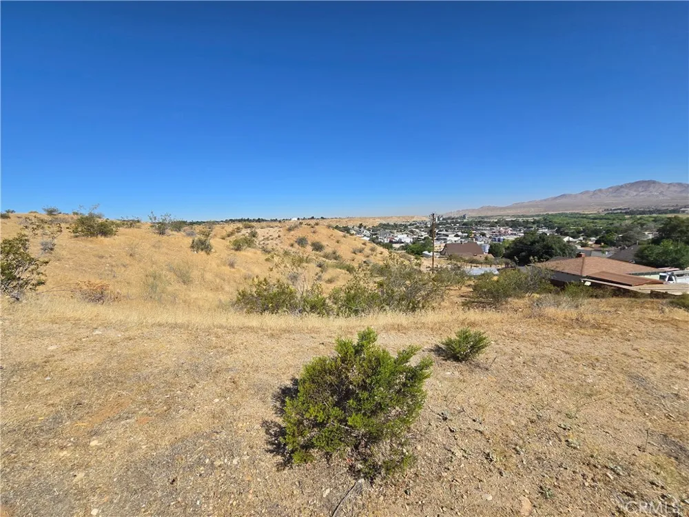 11th St 0478-201-21 Victorville, CA 92395