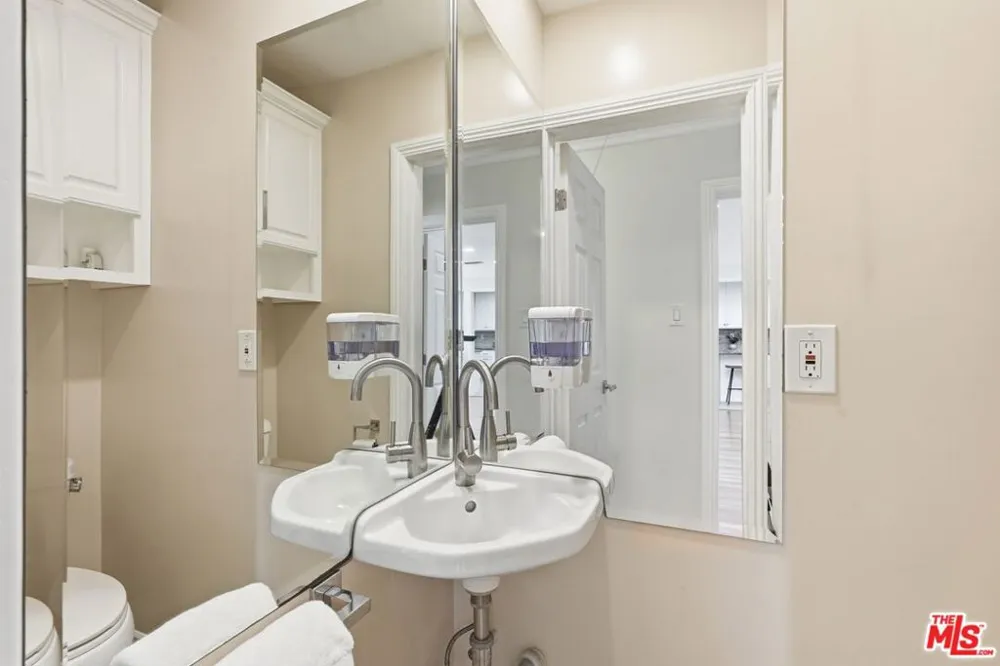 2018 W 147th Street Gardena, CA 90249