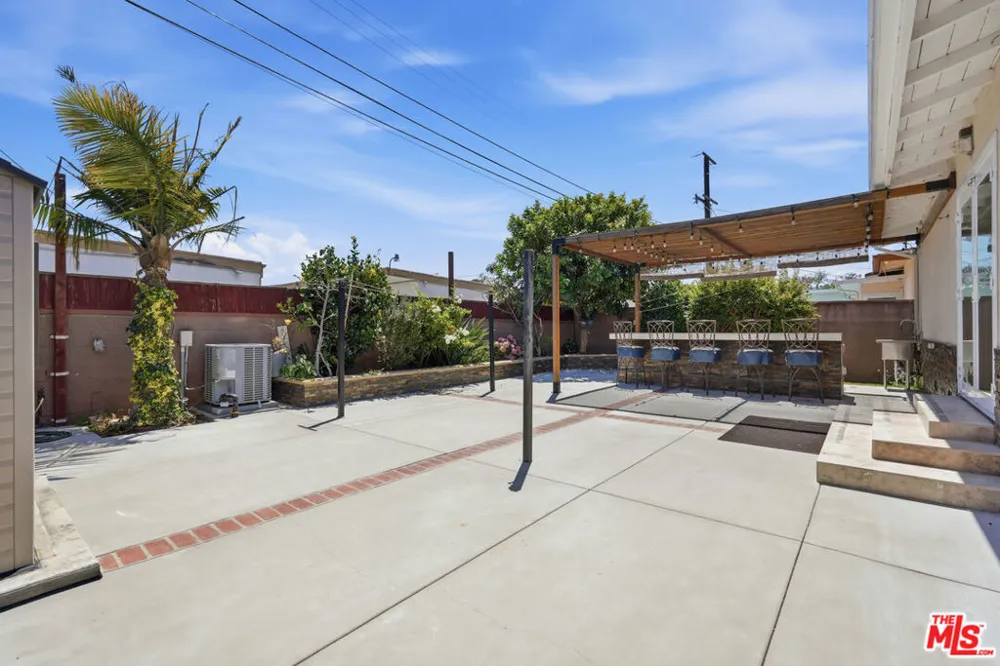 2018 W 147th Street Gardena, CA 90249