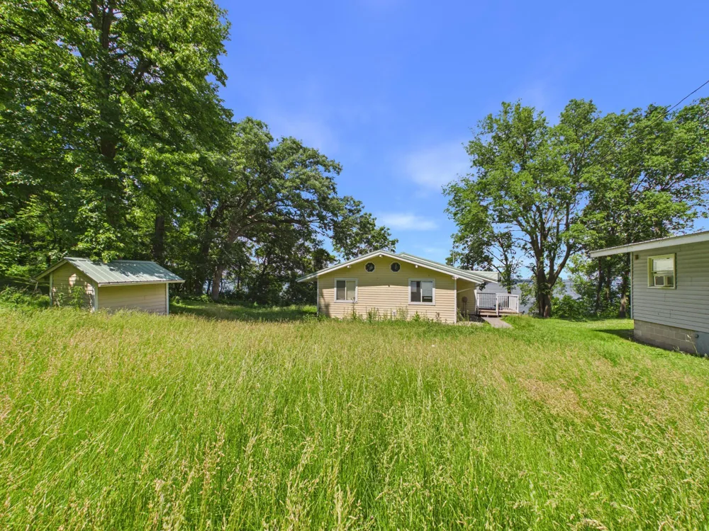 21528 267th Avenue Starbuck, MN 56381