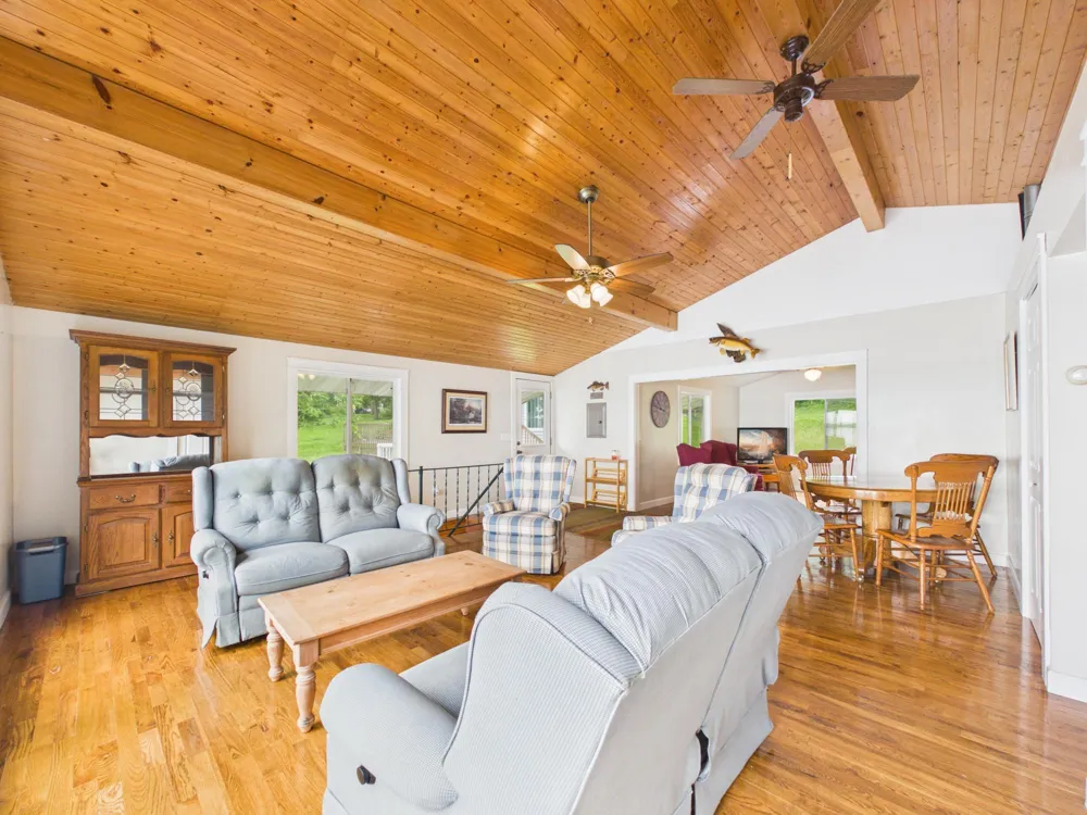 21528 267th Avenue Starbuck, MN 56381
