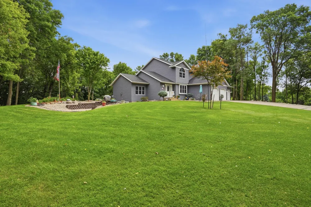 10920 Shore Drive Spicer, MN 56288