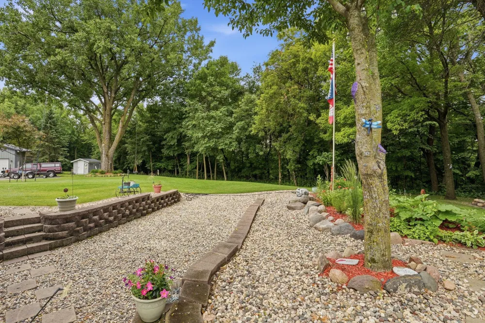 10920 Shore Drive Spicer, MN 56288
