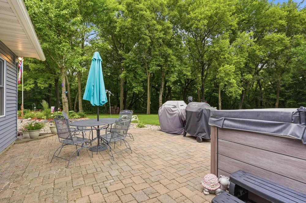 10920 Shore Drive Spicer, MN 56288