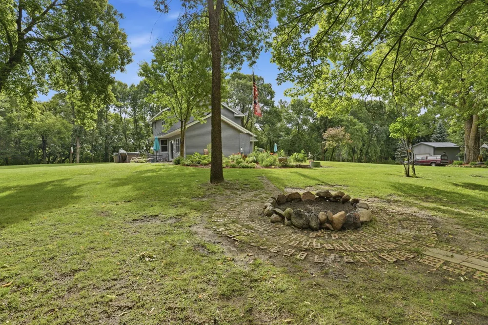 10920 Shore Drive Spicer, MN 56288