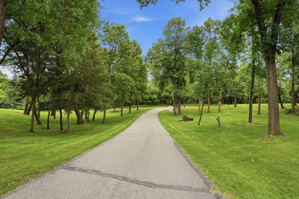 10920 Shore Drive Spicer, MN 56288