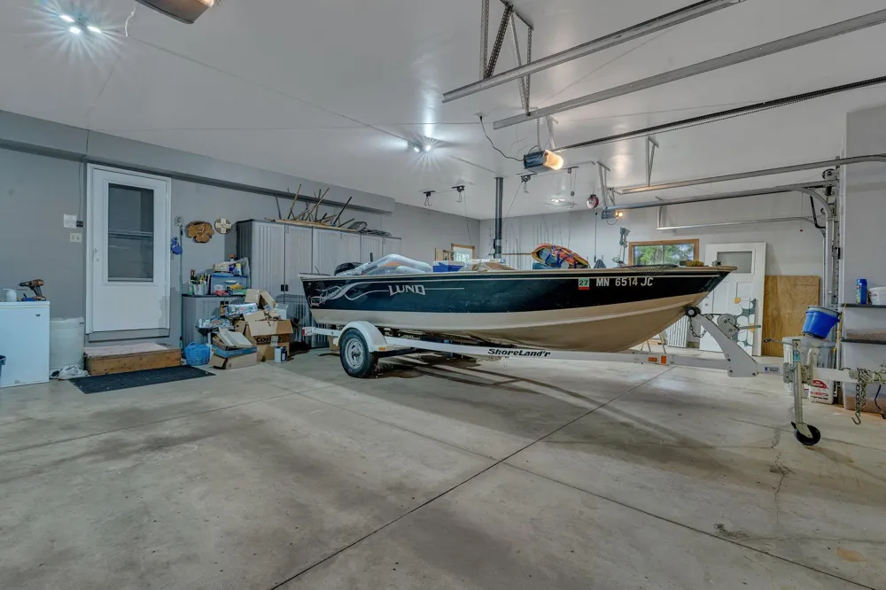 10920 Shore Drive Spicer, MN 56288