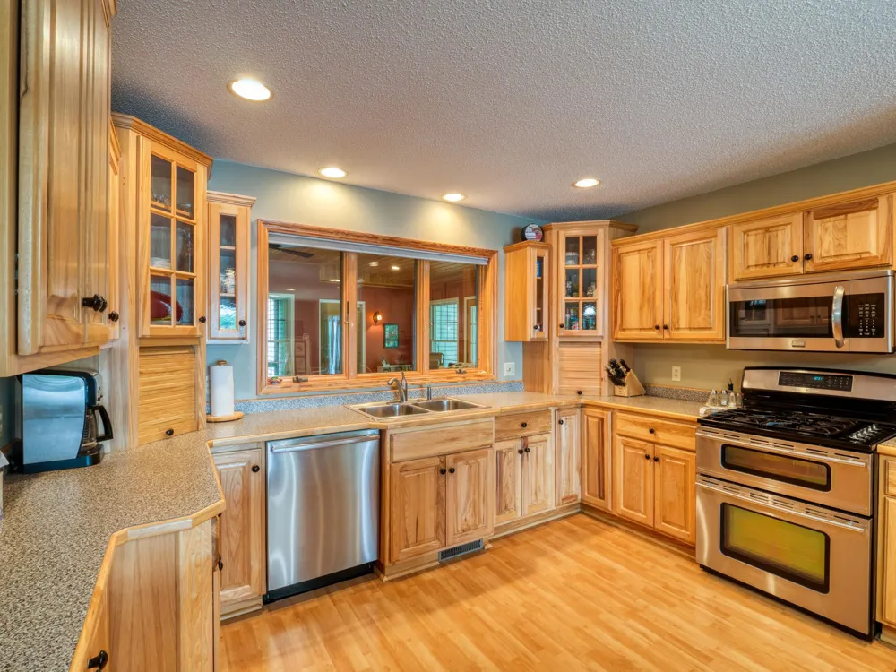 17428 Park Avenue SE Erskine, MN 56535