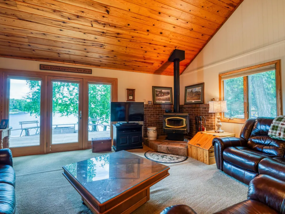 17428 Park Avenue SE Erskine, MN 56535