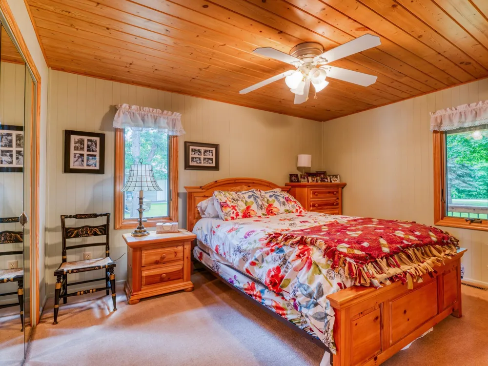 17428 Park Avenue SE Erskine, MN 56535