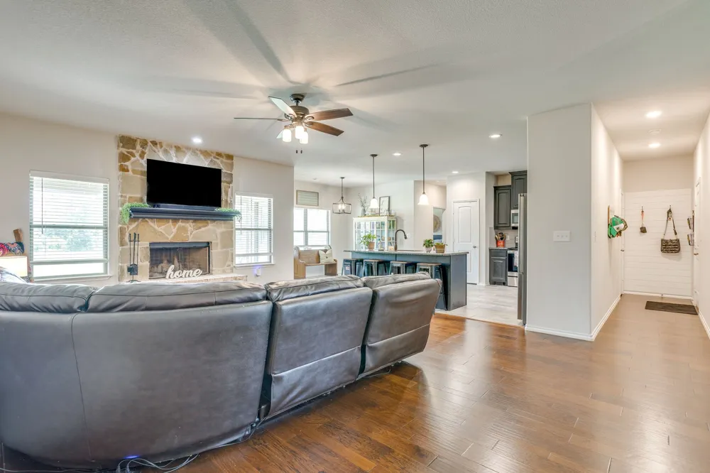 7809 Emersyn Drive Rio Vista, TX 76093