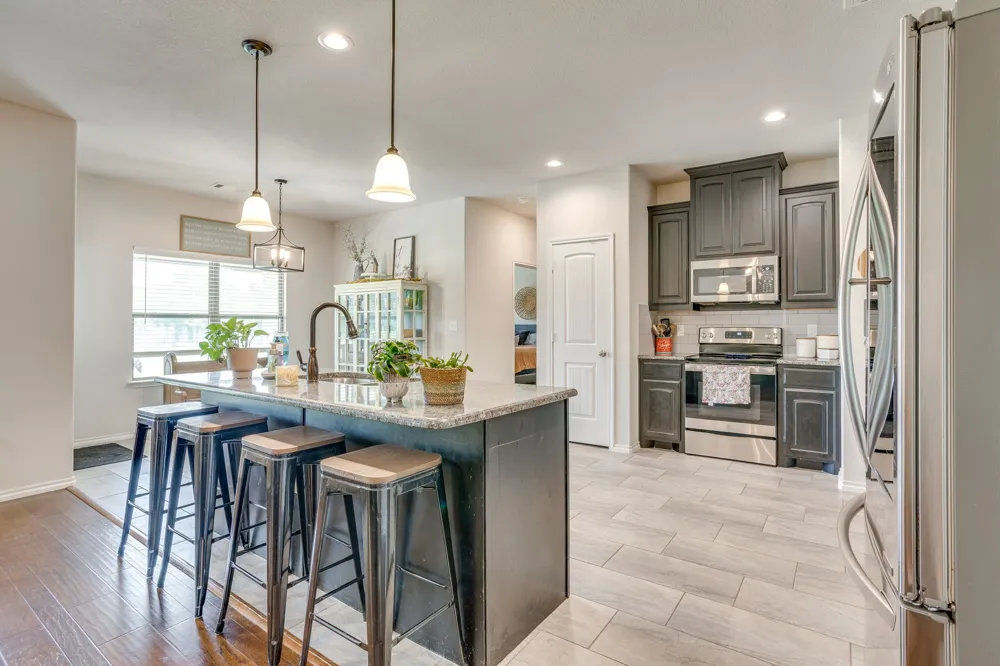 7809 Emersyn Drive Rio Vista, TX 76093