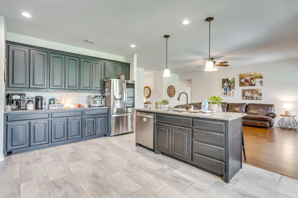 7809 Emersyn Drive Rio Vista, TX 76093